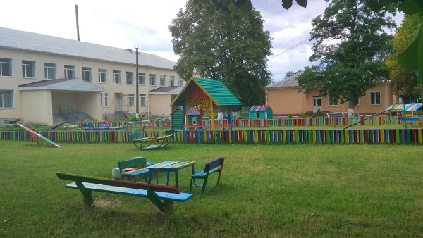 В детском саду в Липецкой области нашли тела воспитательницы и охранника