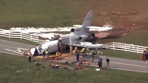 Два пилота погибли при посадке реактивного самолёта в США