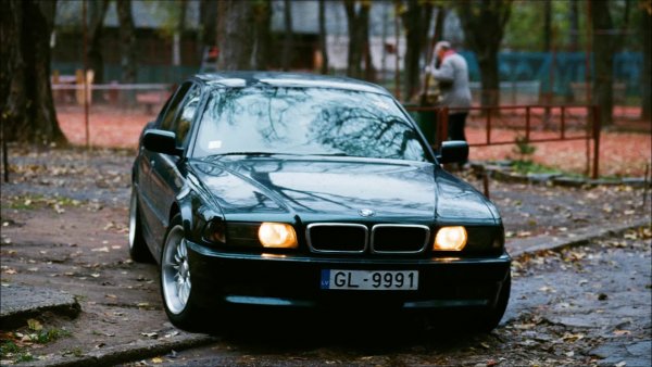 «Бандитская бэха»: Сколько сегодня стоит BMW 7 Series «как в «Бумере» выяснил эксперт
