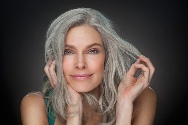 Седина продлевает жизнь: Ученые определили долгожителей по цвету волос