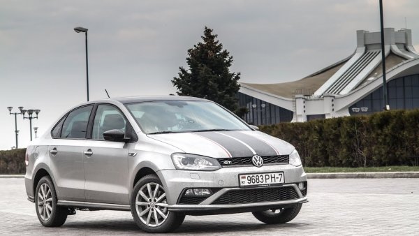 «Никаких минусов, только плюсы»: Стоит ли прошивать Volkswagen Polo, рассказали в сети