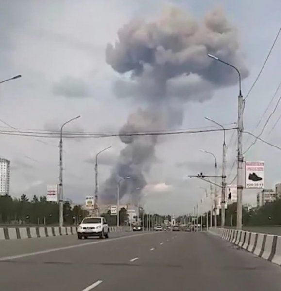 Два взрыва прогремели в тротиловом цеху на заводе в Дзержинске